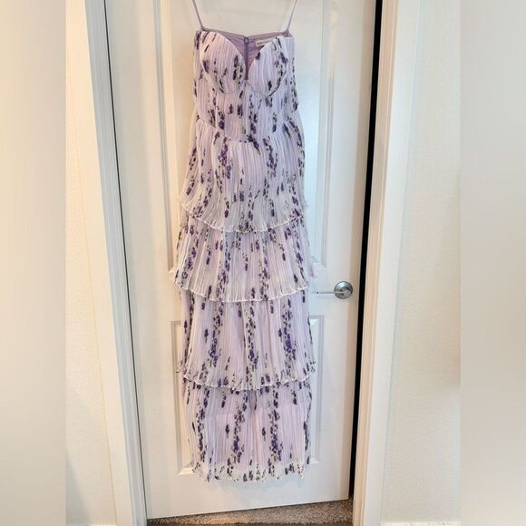 Dress The PopulationLayana Floral Tiered Bustier Gown Lavender Strapless, Large - Picture 5 of 11